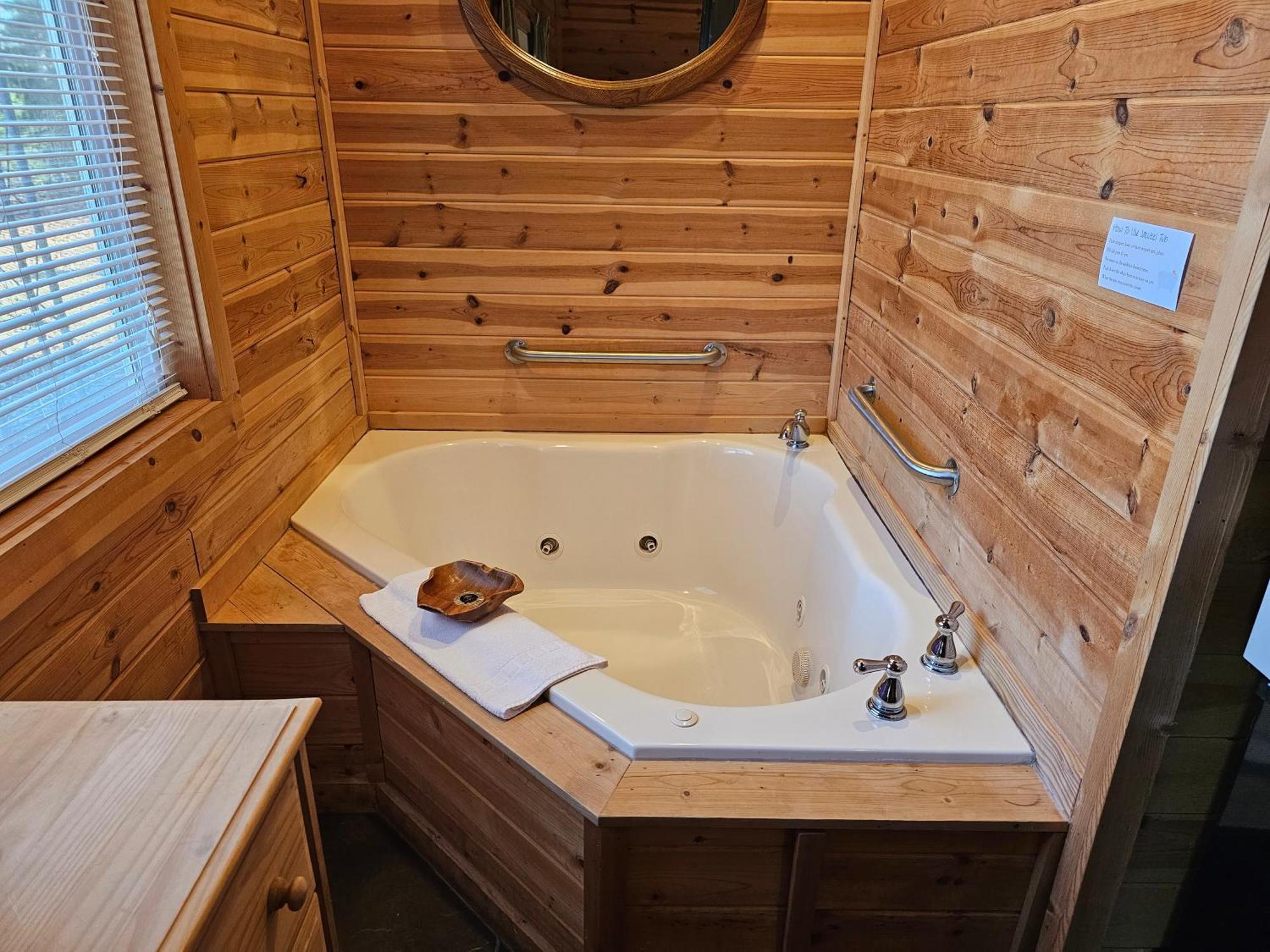 5 Min To Beaver Lake-King Bed-Fire Pit-Jetted Tub #4 Eureka Springs Exteriör bild