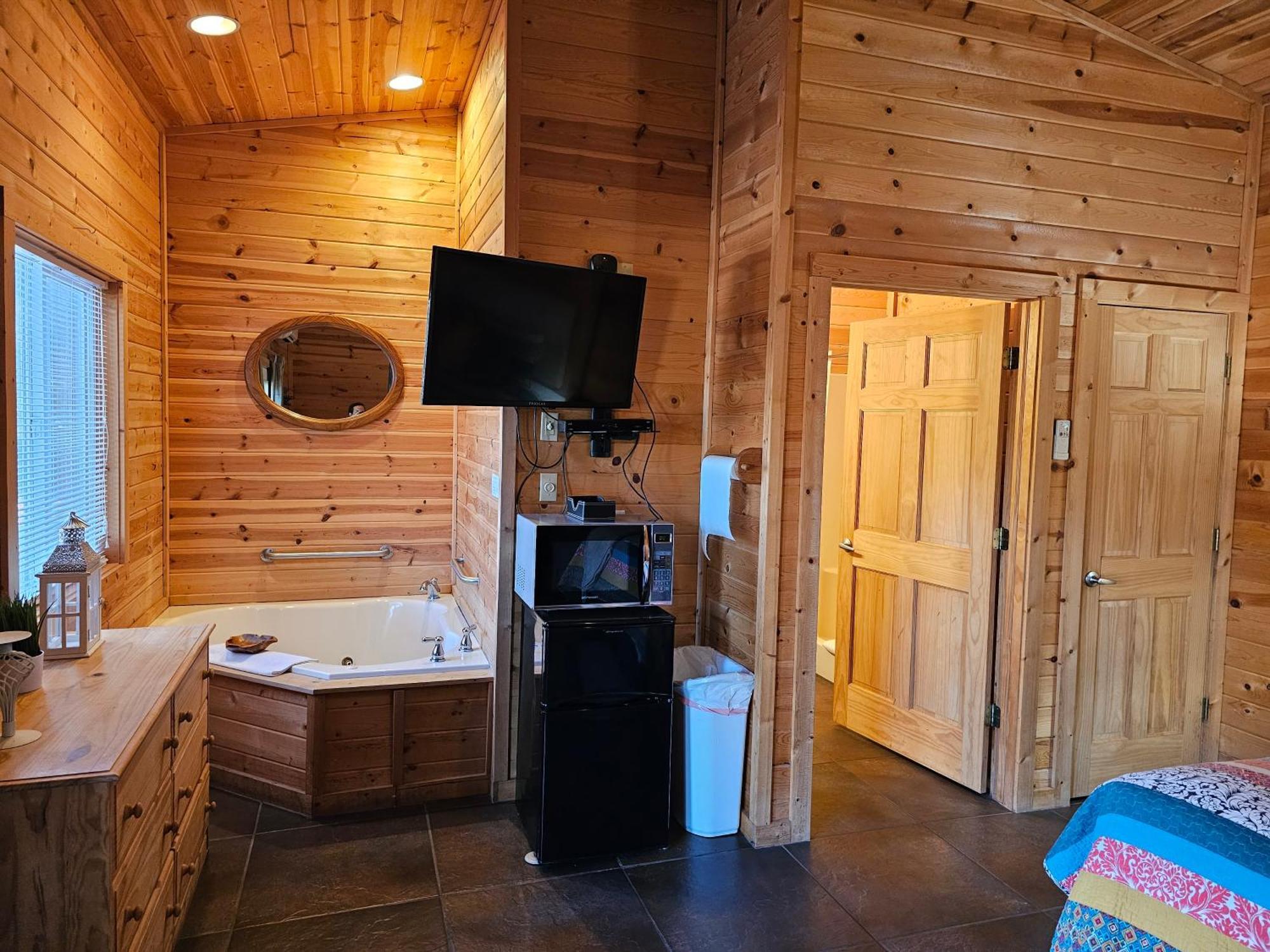 5 Min To Beaver Lake-King Bed-Fire Pit-Jetted Tub #4 Eureka Springs Exteriör bild