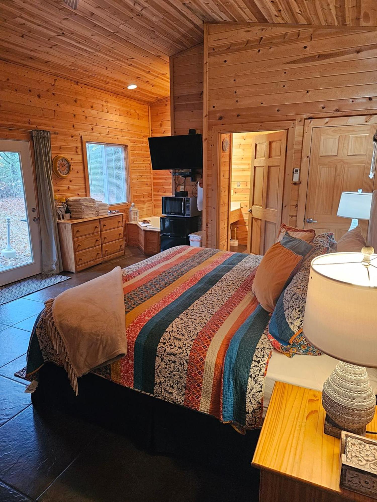 5 Min To Beaver Lake-King Bed-Fire Pit-Jetted Tub #4 Eureka Springs Exteriör bild