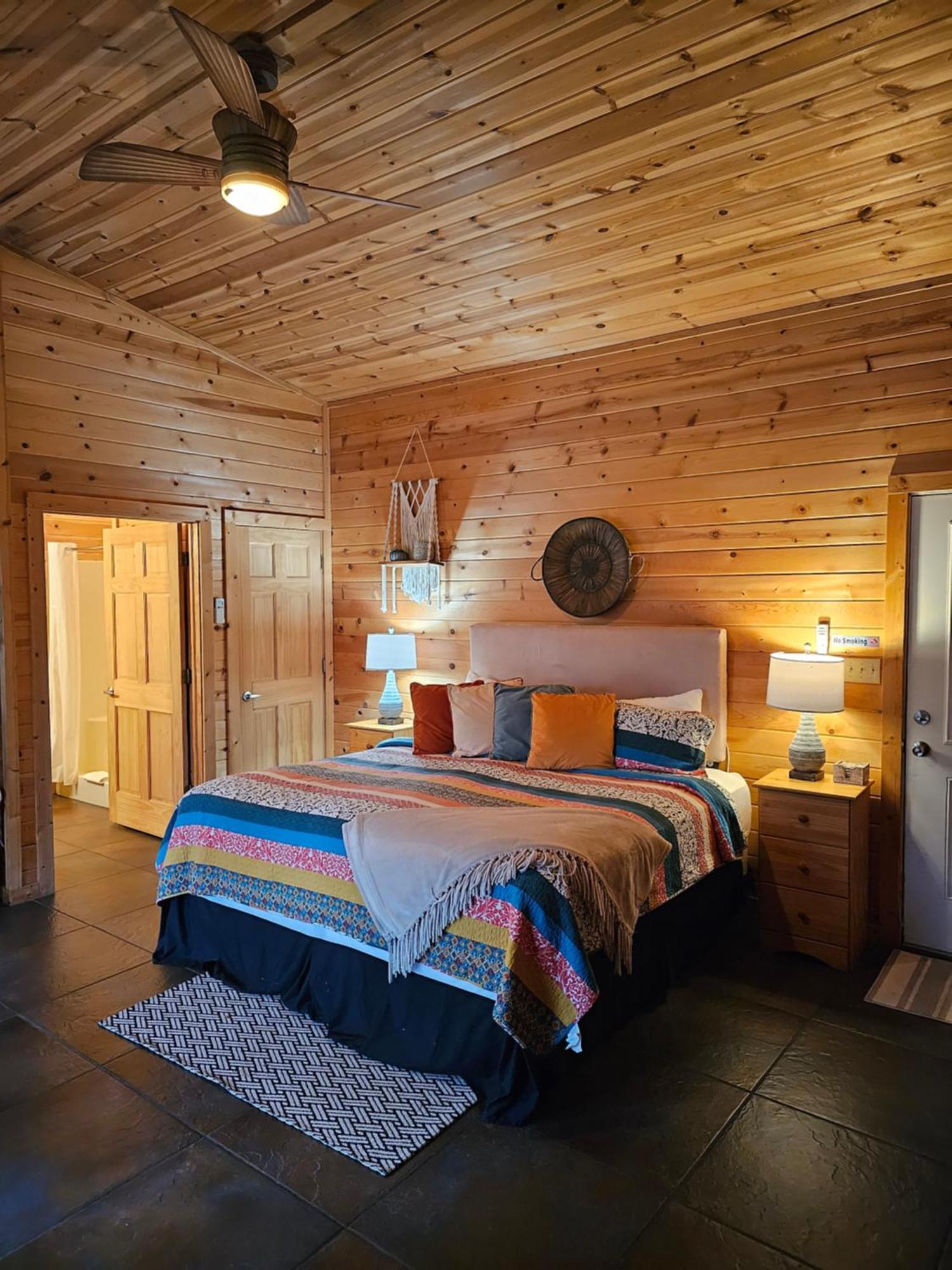 5 Min To Beaver Lake-King Bed-Fire Pit-Jetted Tub #4 Eureka Springs Exteriör bild